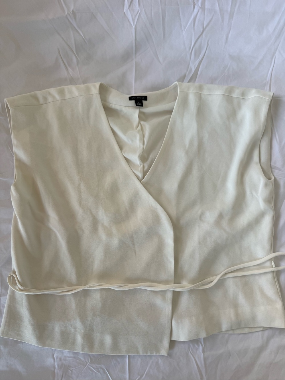 Ann Taylor Ivory White Wrap Sleeveless Top with Tie Belt - Size Medium